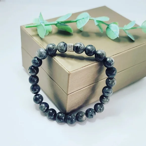 Labradorite bracelet - Picture 3 of 4